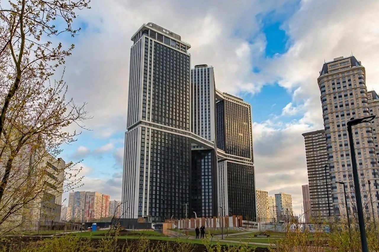 3 комн. 101.1 м² этаж 31/50 ул Василия Ланового, д 6 к 2